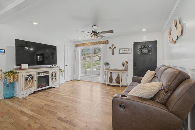 4732 Cascade Dr, Old Hickory, TN 37138