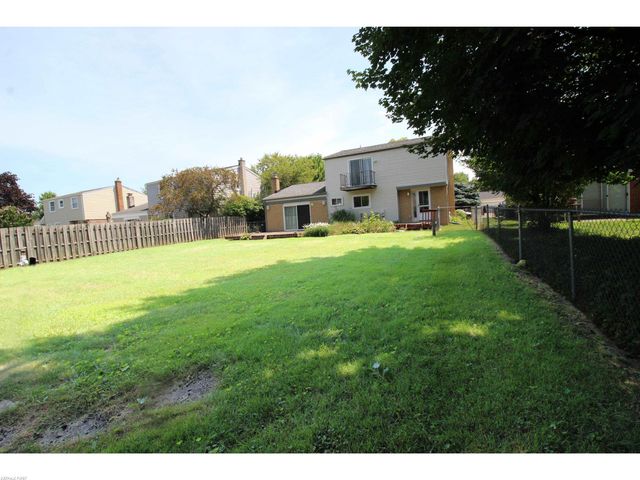 40147 Spitz Drive, Sterling Heights, MI 48313