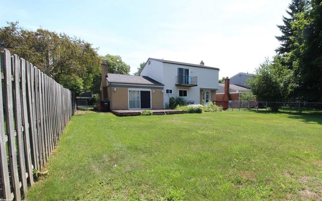 40147 Spitz Drive, Sterling Heights, MI 48313
