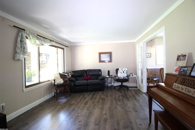 40147 Spitz Drive, Sterling Heights, MI 48313