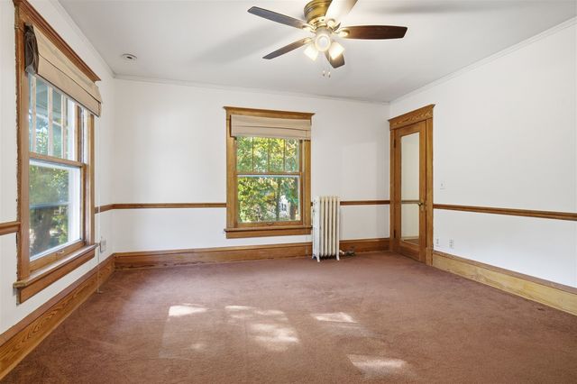 1209 N Clinton Boulevard, Bloomington, IL 61701