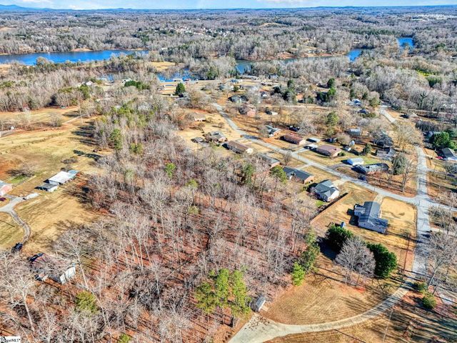 702 Valley Creek Drive, Greer, SC 29651