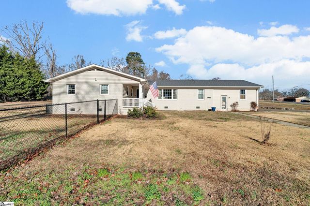 702 Valley Creek Drive, Greer, SC 29651