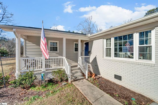 702 Valley Creek Drive, Greer, SC 29651