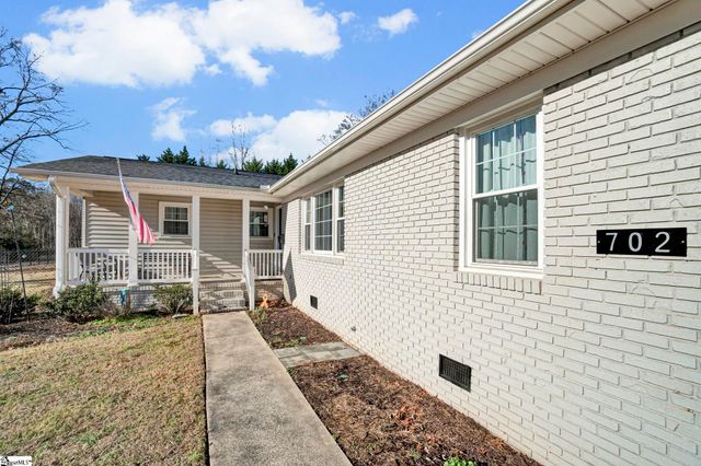 702 Valley Creek Drive, Greer, SC 29651