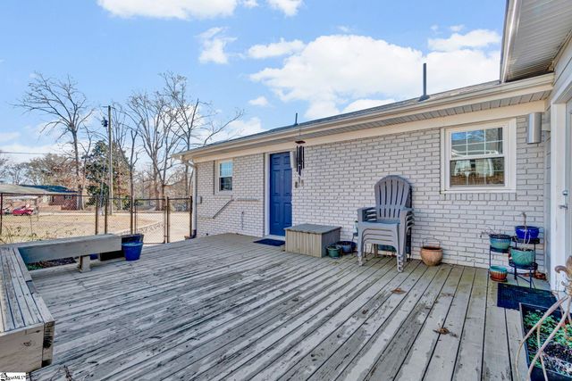 702 Valley Creek Drive, Greer, SC 29651