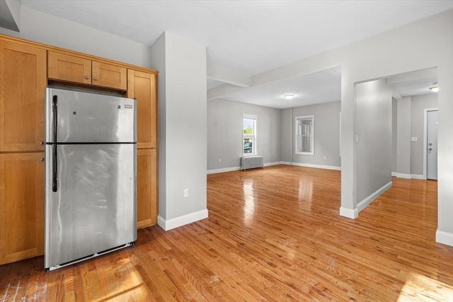 1176 Hyde Park, Boston, MA 02136