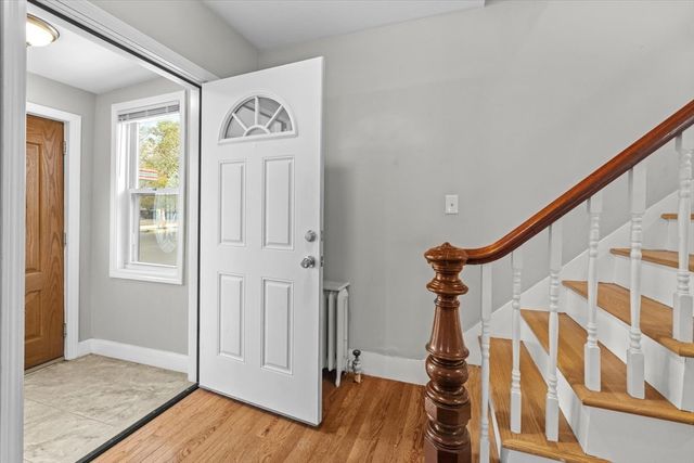1176 Hyde Park, Boston, MA 02136