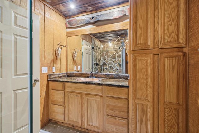 9076 108th Avenue, Vero Beach, FL 32967