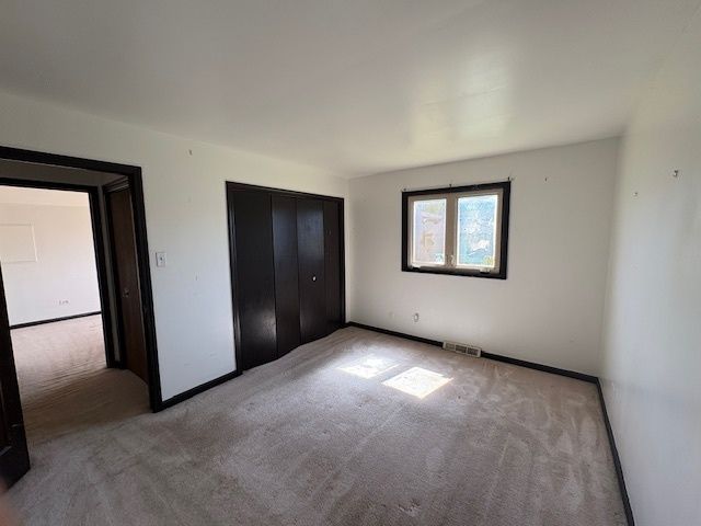 715 E 193rd Place, Glenwood, IL 60425