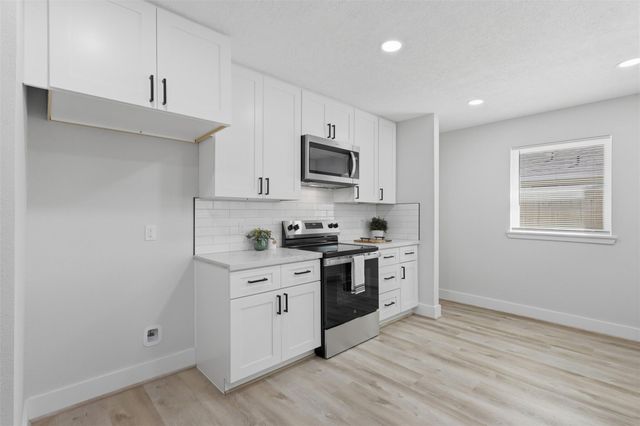 2506 Elm Hollow Street, Pearland, TX 77581