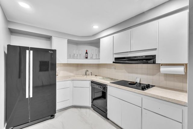 3200 NE 36th St 1610, Fort Lauderdale, FL 33308