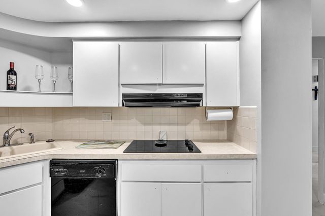 3200 NE 36th St 1610, Fort Lauderdale, FL 33308