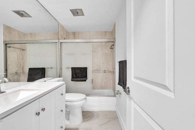 3200 NE 36th St 1610, Fort Lauderdale, FL 33308