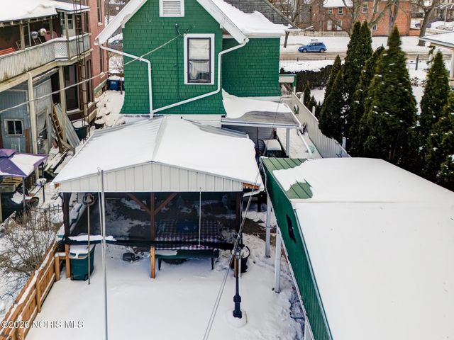 1115 N Superior Street, Toledo, OH 43604