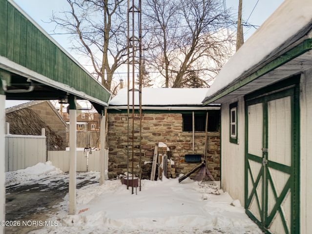 1115 N Superior Street, Toledo, OH 43604