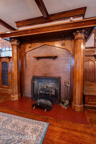 1115 N Superior Street, Toledo, OH 43604