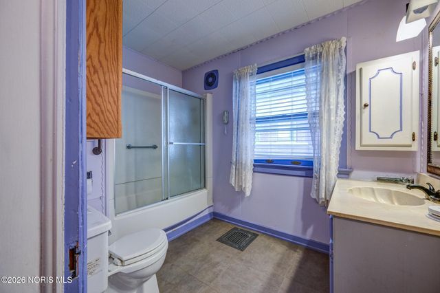 1115 N Superior Street, Toledo, OH 43604