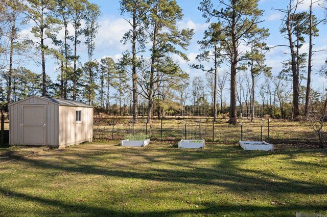 5128 Roy Ave, Greenwell Springs, LA 70739