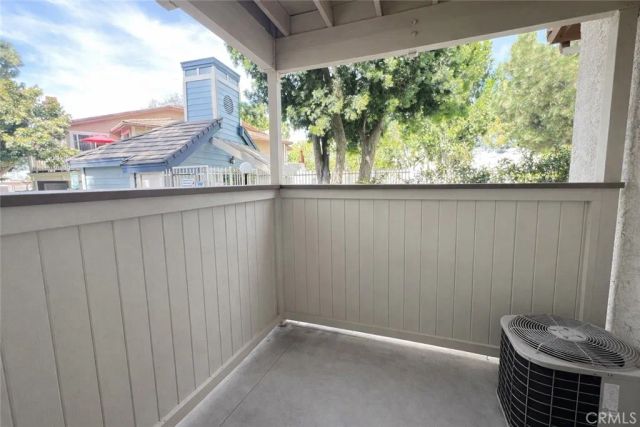 2456 Pleasant Way A, Thousand Oaks, CA 91362