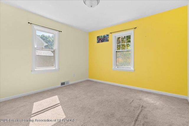 617 Irvington Avenue, Lansing, MI 48910
