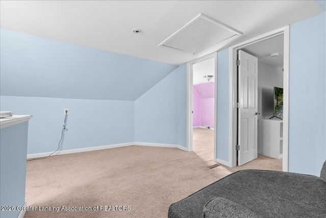 617 Irvington Avenue, Lansing, MI 48910