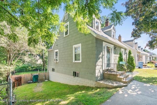 617 Irvington Avenue, Lansing, MI 48910