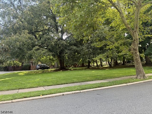 270 Elmwynd Dr, City Of Orange Twp., NJ 07050
