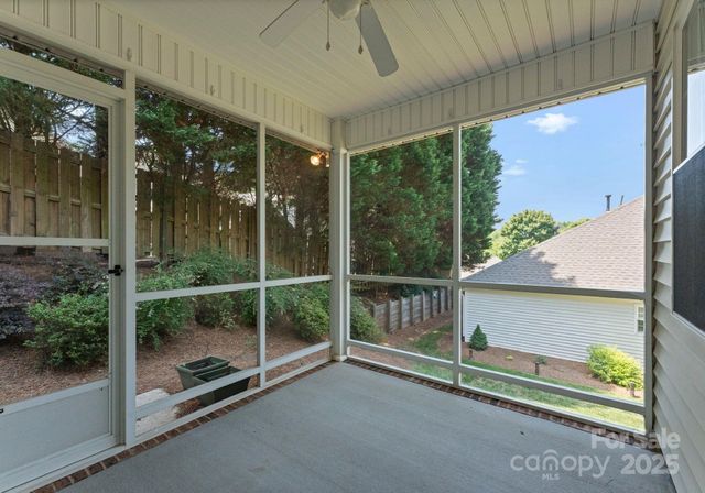 110 Whitehall Drive, Mooresville, NC 28117