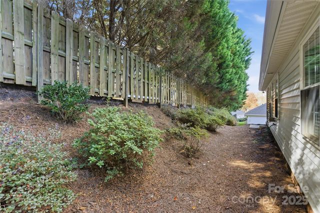 110 Whitehall Drive, Mooresville, NC 28117