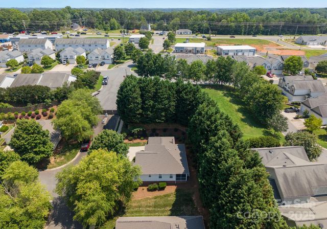 110 Whitehall Drive, Mooresville, NC 28117