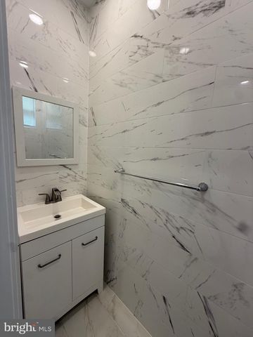 507 E WASHINGTON LN, Philadelphia, PA 19144