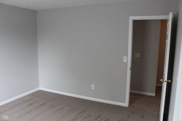 6455 Enclave Boulevard, Greenwood, IN 46143