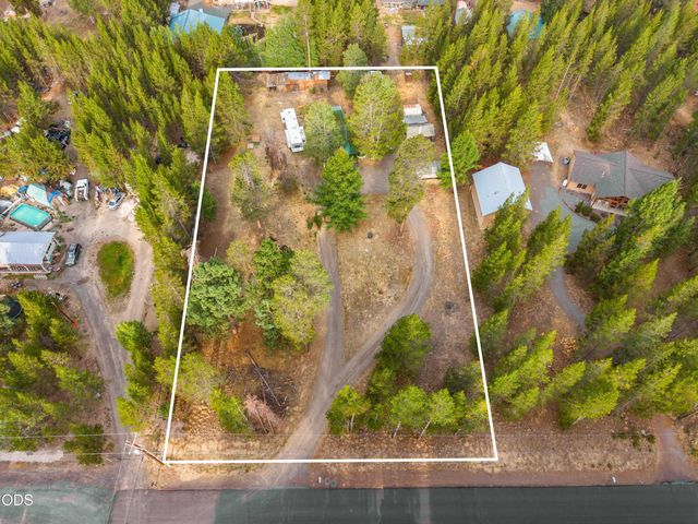 52555 Center Drive, La Pine, OR 97739