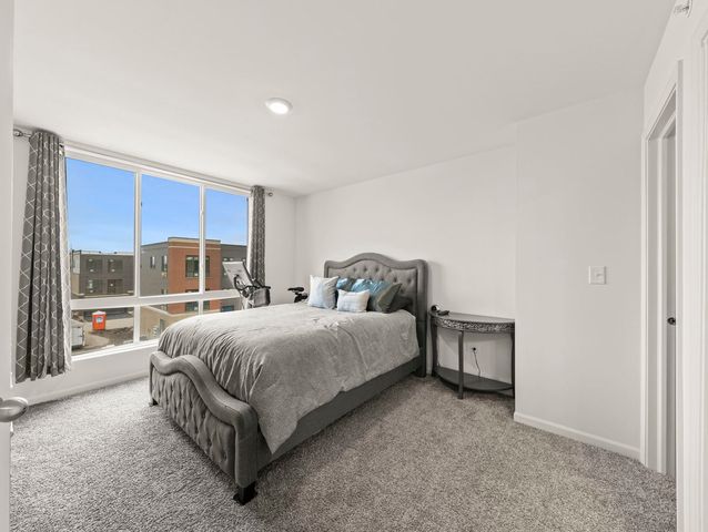 1294 Catalina Court, Schaumburg, IL 60173