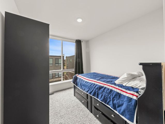 1294 Catalina Court, Schaumburg, IL 60173