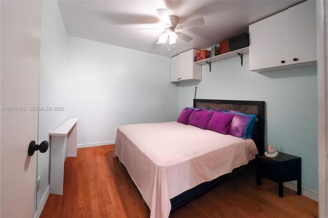 6472 Pierce St, Hollywood, FL 33024