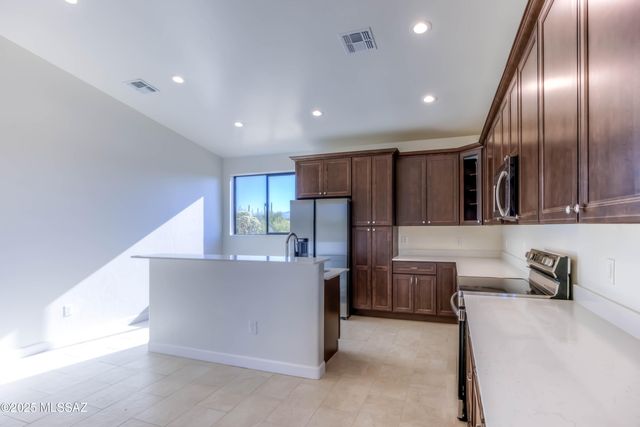 33983 E Terra Cotta Drive, Marana, AZ 85658