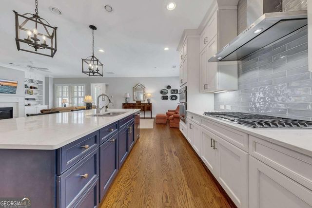 401 Reeves Street, Woodstock, GA 30188