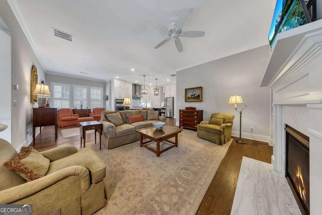 401 Reeves Street, Woodstock, GA 30188