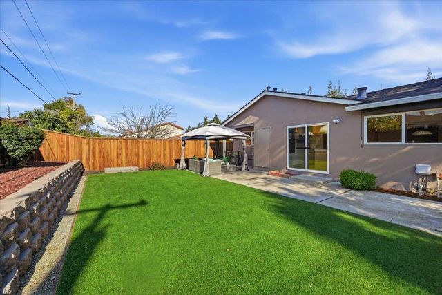 10305 Norwich Avenue, Cupertino, CA 95014
