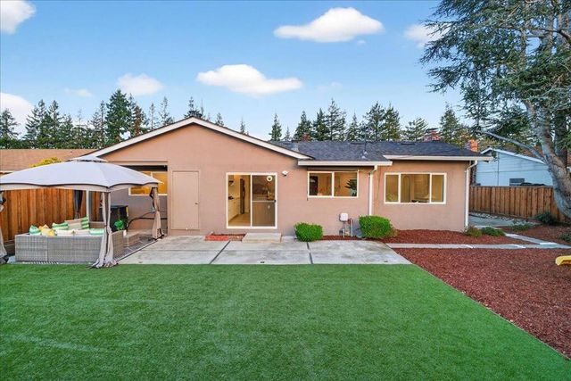 10305 Norwich Avenue, Cupertino, CA 95014