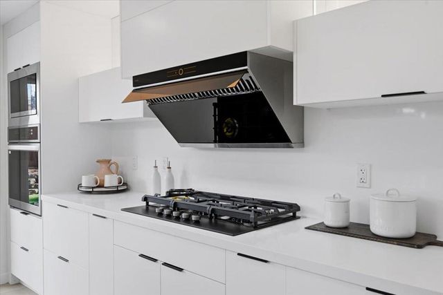 10305 Norwich Avenue, Cupertino, CA 95014