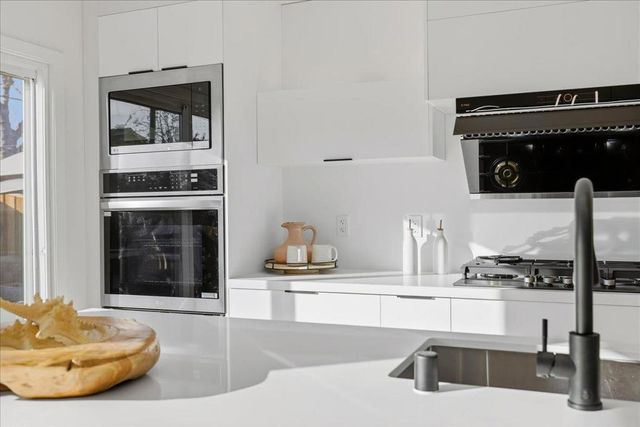 10305 Norwich Avenue, Cupertino, CA 95014