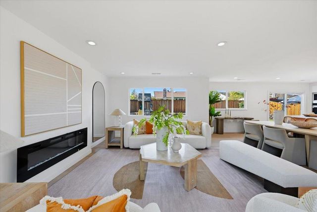 10305 Norwich Avenue, Cupertino, CA 95014