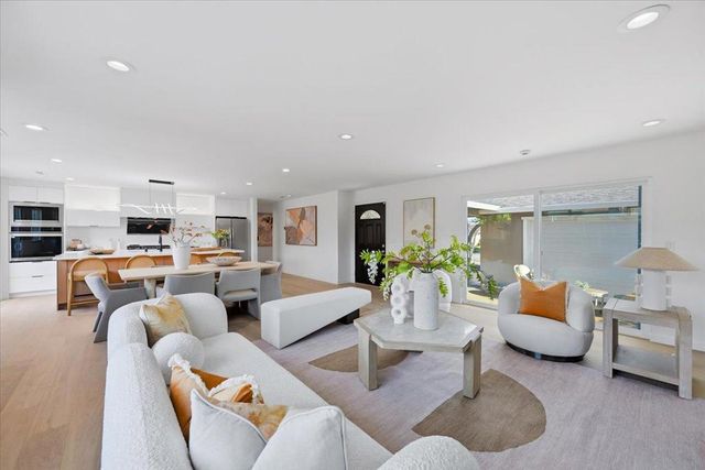 10305 Norwich Avenue, Cupertino, CA 95014