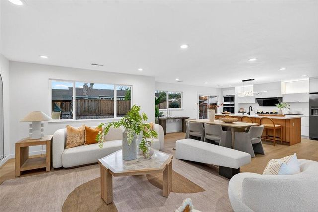 10305 Norwich Avenue, Cupertino, CA 95014