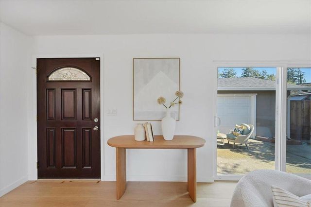 10305 Norwich Avenue, Cupertino, CA 95014