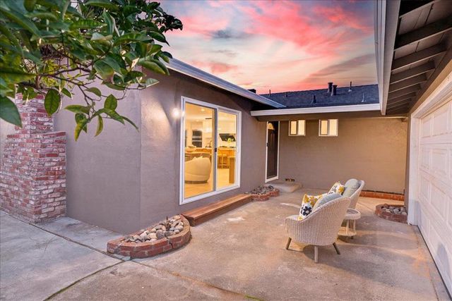 10305 Norwich Avenue, Cupertino, CA 95014