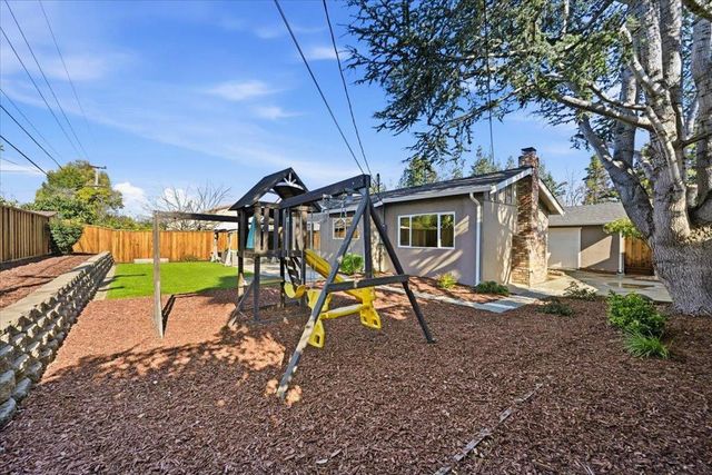 10305 Norwich Avenue, Cupertino, CA 95014